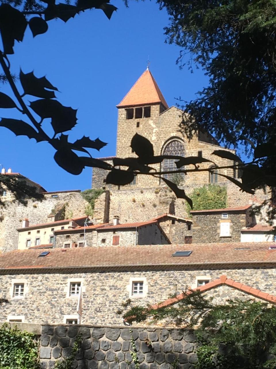 Auberge De Chanteuges Exterior photo